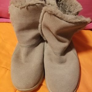 Skechers Gowalk Suede Faux Fur Boots w/ Goga Mat Dazzling
